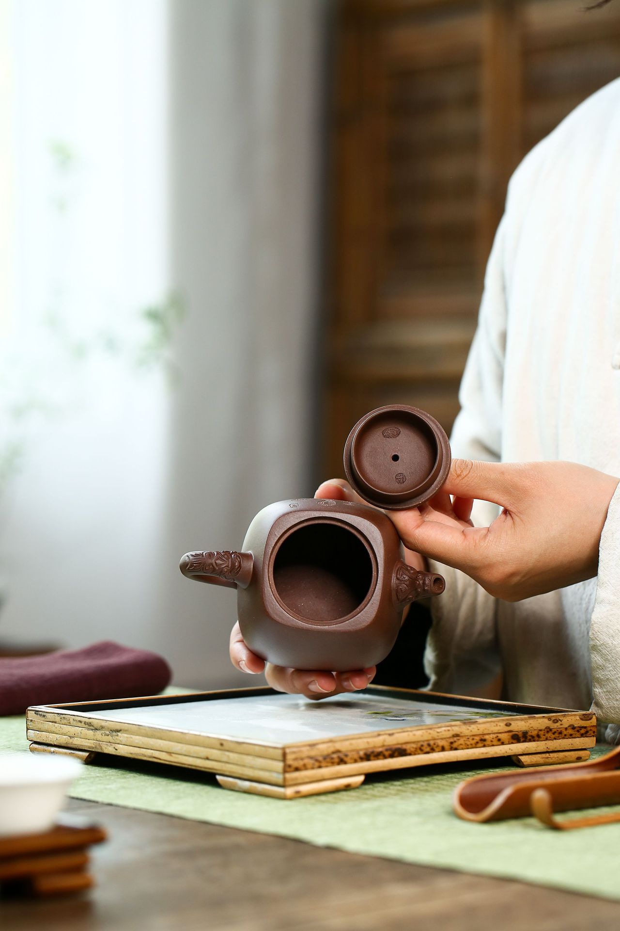 匠心傳承，茗茶雅器 宜興原礦紫泥雙龍漢鐸壺批發與零售解析